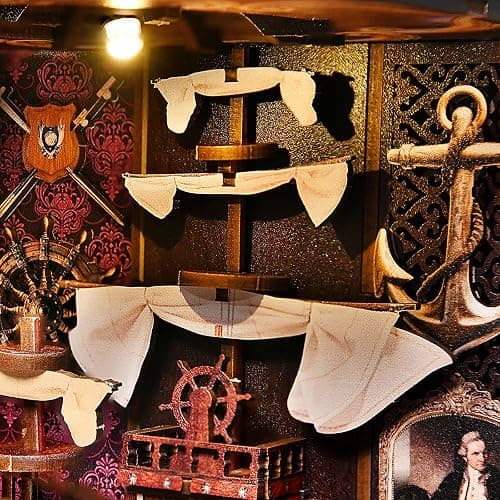 Voyage Memories (Book Nook) thumbnail 2