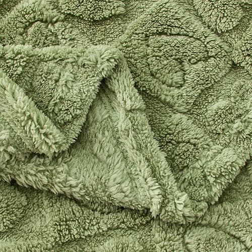 FY FIBER HOUSE Throw Blankets with Heart Checkered,Soft Warm Blankets for Lover Mom Father Gifts,Washable Lightweight Fuzzy Blanket for Couch Sofa Bed All Season(Sage Green,90"x90") thumbnail 7