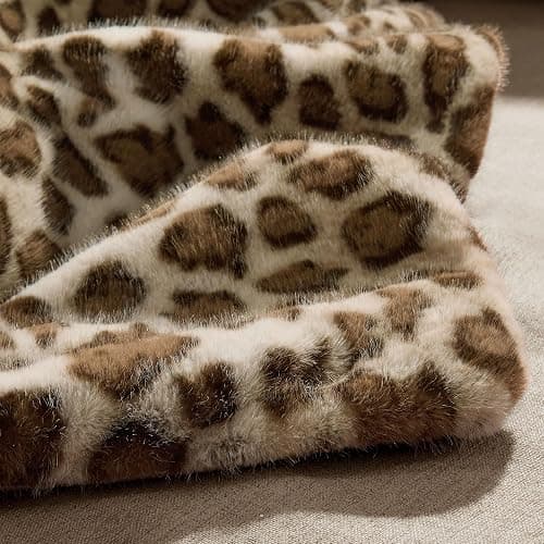 blunique Luxury Faux Fur Heated Blanket Electric Throw - Leopard Print Ultra Soft Thick Warm Heated Blanket, 6 Heating Levels & 12 Hours Auto-Off, ETL Certified, Washable, Luxurious Gifts, 50''x60'' thumbnail 5