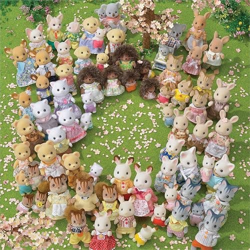 Calico Critters, Hopscotch Rabbit Family, Dolls, Doll House Figures, Collectible Toys thumbnail 9