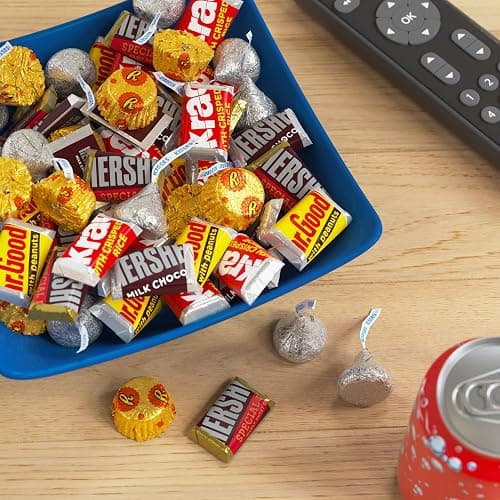 HERSHEY'S Miniatures Assorted Chocolate Candy Party Pack, 30 oz (Pack of 2) thumbnail 7
