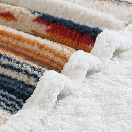 Wrangler- Throw Blanket, Ultra Soft Plush Home Decor, All Season Reversible Sherpa Bedding (Coyote Sands Ivory, 50 x 60) thumbnail 3