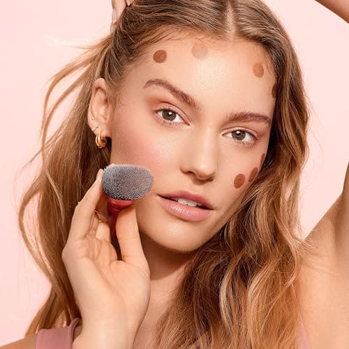 Real Techniques Snatch + Sculpt Contour Makeup Brush, For Liquid and Cream Contour and Bronzer, Flat Top and Oval Head For Blending and Buffing, Dense,1 Count - Snatch + Sculpt Contour Makeup Brush thumbnail 6