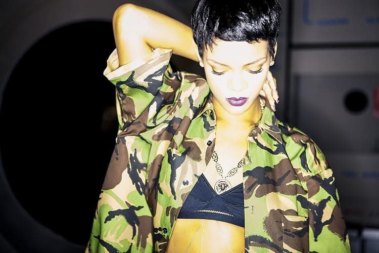 Unapologetic Deluxe thumbnail 3