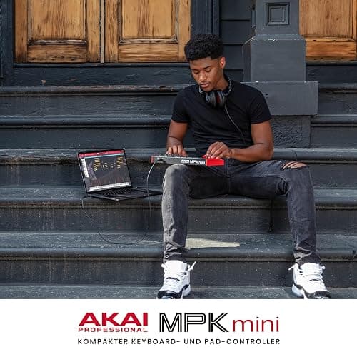Akai Professional MPK Mini MK3 25-Tasten USB MIDI Keyboard Controller, 8 Hintergrundbeleuchtete Drum Pads, 8 Regler, Musikproduktion-Software und Native Instruments Sound Package (NKS Integration) thumbnail 9