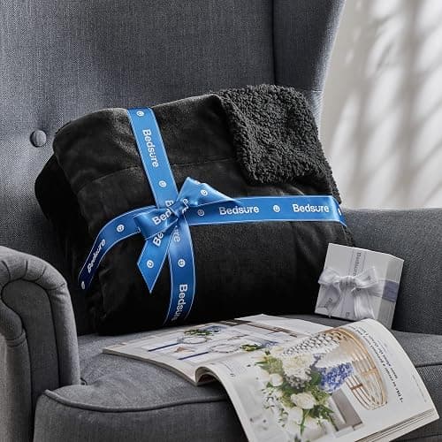 Bedsure Sherpa Fleece Throw Blanket for Couch - Thick and Warm, Soft Fuzzy Plush Throw Blanket for Winter, Black, 50x60 Inches thumbnail 8