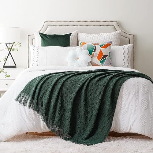 BATTILO HOME Christmas Green Throw Blanket for Couch, Forest Green Throw Blankets, Christmas Decorative Throw Blanket for Sofa Bed, Christmas Decor, 50"x60" thumbnail 9