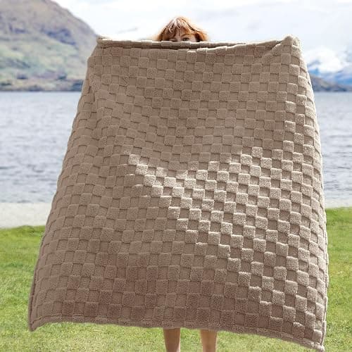 Bedsure Light Taupe Fleece Blanket for Couch - Super Soft Cozy Throw Blankets for Women, Cute Small Throws for Girls, 50x70 Inches thumbnail 2