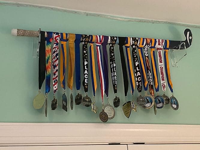 Better Display Cases Acrylic Standard Size Field Hockey Stick Wall Mount (A023-SS) thumbnail 2