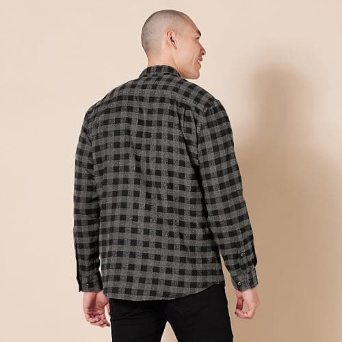 Amazon Essentials Men's Long-Sleeve Flannel Shirt thumbnail 3