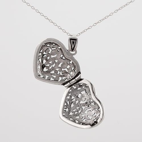FashionJunkie4Life Sterling Silver Locket Necklaces for Women, 18" Cable Chain thumbnail 5