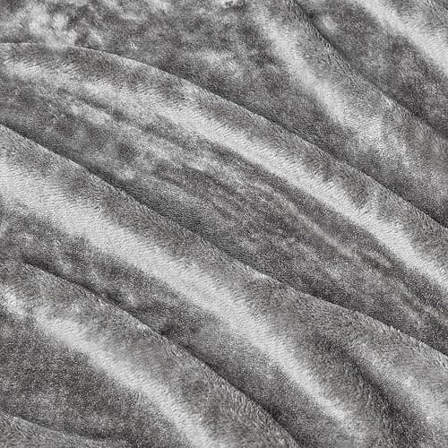 Amazon Basics Soft Fleece Throw Blanket, Lightweight Cozy Blanket for Couch & Sofa, 50 x 60 Inches, Gray thumbnail 4