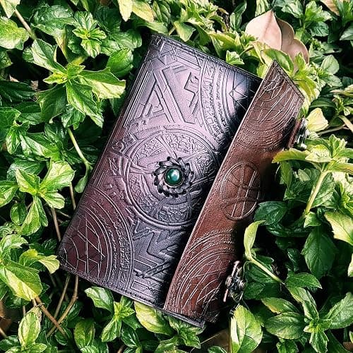 DOCTOR STRANGE Eye of Agamotto embossed Handmade Stone Leather Journal Art Sketchbook Travel diary with Vintage lock Latch thumbnail 4