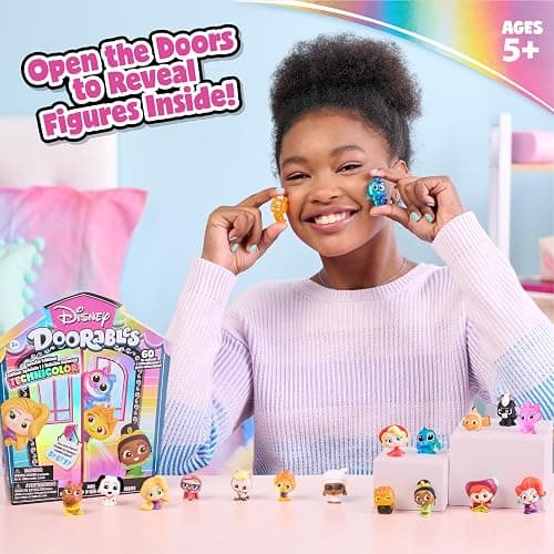 Disney Doorables Coffret de Mini-Figurines à Collectionner, série Technicolor, 5 à 7 modèles Inclus, Jouets pour Enfants de 5 Ans et Plus par Just Play thumbnail 2