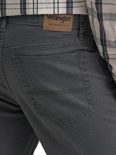 Wrangler Authentics Men's Regular Fit Comfort Flex Waist Jean thumbnail 4