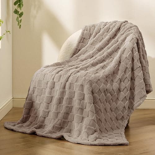 Bedsure Light Taupe Fleece Blanket for Couch - Super Soft Cozy Throw Blankets for Women, Cute Small Throws for Girls, 50x70 Inches thumbnail 8