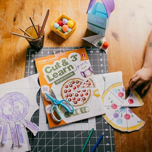 Fiskars Cut & Learn Kids Activity Book and Training Scissors - Gifts for Kids - Ages 3+ - Ages 3+ thumbnail 3