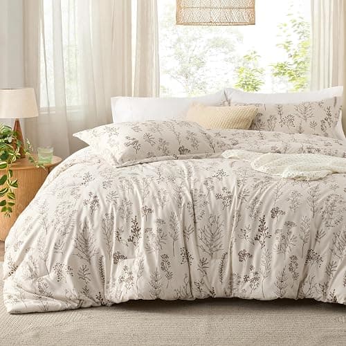 ✂️ Bedsure Twin/Twin XL Comforter Set - Beige Bed Set, 2 Pieces Cute Floral Bedding, 1 Soft Botanical Flowers Comforter and 1 Pillow Shams - Image 1