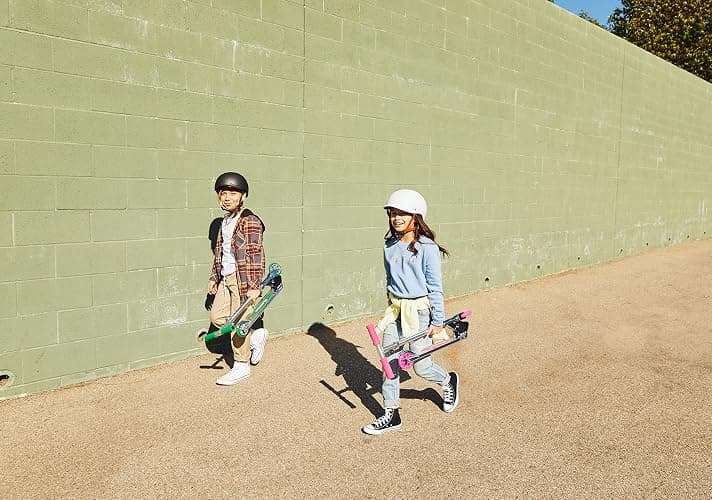 Razor A Kick Scooter for Kids - Lightweight, Foldable, Aluminum Frame, and Adjustable Handlebars thumbnail 7