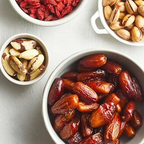 Elan Organic Pitted Dates, 6.5 oz, Naturally Sweet Dried Fruits, No Pits, No Sugar Added, No Sulphites, Non-GMO, Vegan, Gluten-Free, Kosher, Deglet Noor Dried Dates thumbnail 3