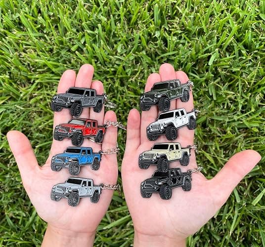 FOUR WHEEL BEAST Jeep Gladiator Keychain - Officially Licensed Jeep Accessories Key Chain Fob Cover Mods 2022 2021 2022 thumbnail 5