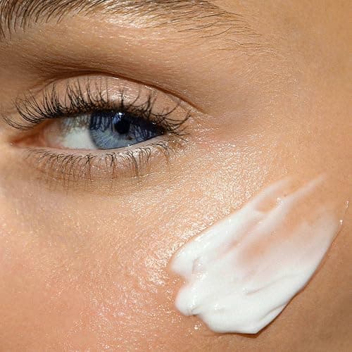 Summer Fridays Jet Lag Mask Mini - Hydrating Face Moisturizer + Mask - Enriched with Hyaluronic Acid, Niacinamide, Glycerin + Antioxidants Helps Nourish Skin for a Renewed + Radiant Complexion (1 Oz) thumbnail 4