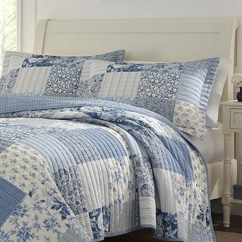 Laura Ashley - Queen Quilt Set, Soft & Reversible Cotton Floral Bedding with a Medium Weight Feel, 3 Piece Bed Set with Matching Pillowcases (Paisley Printed Patchwork Blue) thumbnail 10