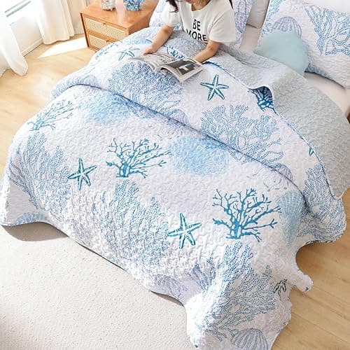 weigelia Coastal Quilt Queen Size, Blue Coral Lightweight Summer Bedding | Blue Coral Coastal Design, Soft Lightweight Microfiber, Machine Washable, Beach House Bedroom Decor, 2 Pillowcases, 90''x96'' thumbnail 3