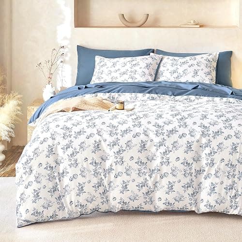 Wake In Cloud - Cottagecore Comforter Set, Floral Vintage Flower Shabby Chic Coquette Aesthetic for Women Teen Girls, Soft Lightweight Dorm Bedding, 3 Pieces, Dark Blue, Twin/Twin XL Size - Image 1