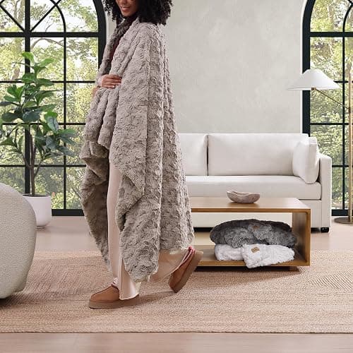 UGG Adalee Faux Fur Throw Blanket Luxury Lightweight Cozy Soft Throw for Couch Bed or Chair Hypoallergenic Machine Washable Double-Sided Fluffy Blanket Home Decor, 50-inch x 70-inch, Oyster Brown thumbnail 5