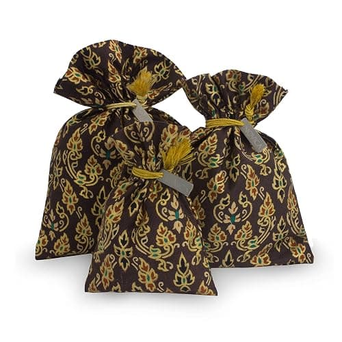 NOVICA Artisan Handmade Natural Orchid Flower Necklace | Gold Plated Leaf | Thailand Floral | 'Blue Blossom' | 31.5" L | Pendant: 0.8" L x 0.8" W x 0.4" D thumbnail 6