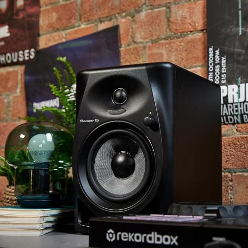 Pioneer DJ DM-50D Active 5-inch Desktop Monitor Speaker, Black thumbnail 26