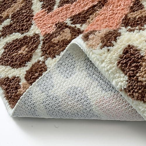 IKATYARN Get Naked Cute Absorbent Bath Mat for Bathroom, Non Slip Soft Leopard Bath Rug, 20” x 31” thumbnail 5