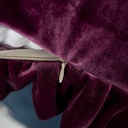 GLORY SEASON Velvet Throw Pillow Cover Soft Decorative Luxurious Solid Square Cushion Case for Sofa Couch Bedroom Farmhouse,Pack of 2, 18 x 18 Inches, Amaranth thumbnail 6