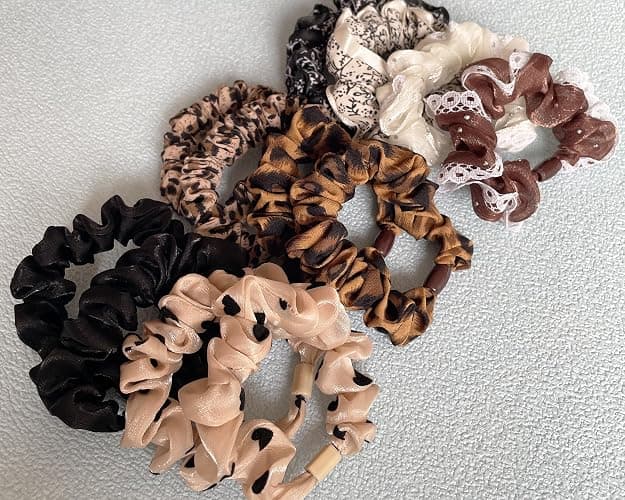 Mebloblo Mix Scrunchies for Women, High Elasticity Ties for Thin & Thick Hair, Stylish Scrunchies for Women Girls, Everyday Hair Scrunchy, Hair Styling Accessories, Ponytail Holder, 6 Sets (12PCS) thumbnail 4