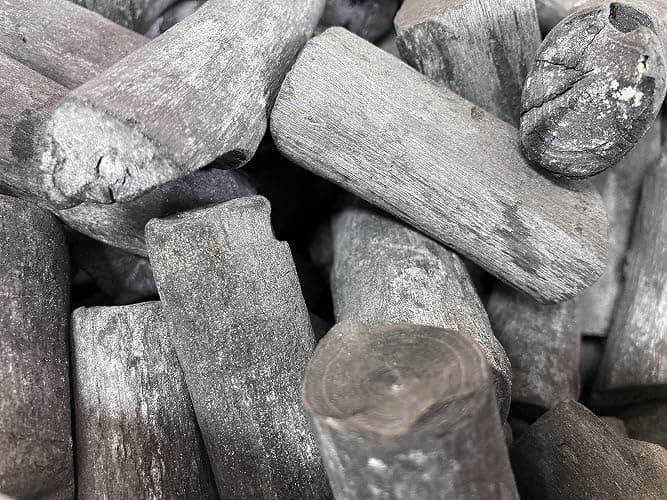 The Bincho Grill Classic Binchotan Charcoal 11lbs (5kg) – 100% Natural Hardwood for Japanese BBQ, Yakitori & Charcoal Grills. High Heat, Clean Burn, Low Smoke, No Spark and Low Ash. thumbnail 7