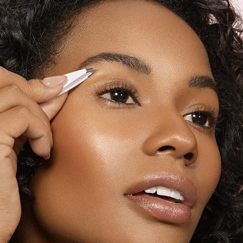 Real Techniques Brow Shaping Set, Spoolie, Tweezers & Brow Brushes | Full, fluffy brows with a brow spoolie and eyebrow tweezers set, dual-ended tools and precision tweezers thumbnail 6