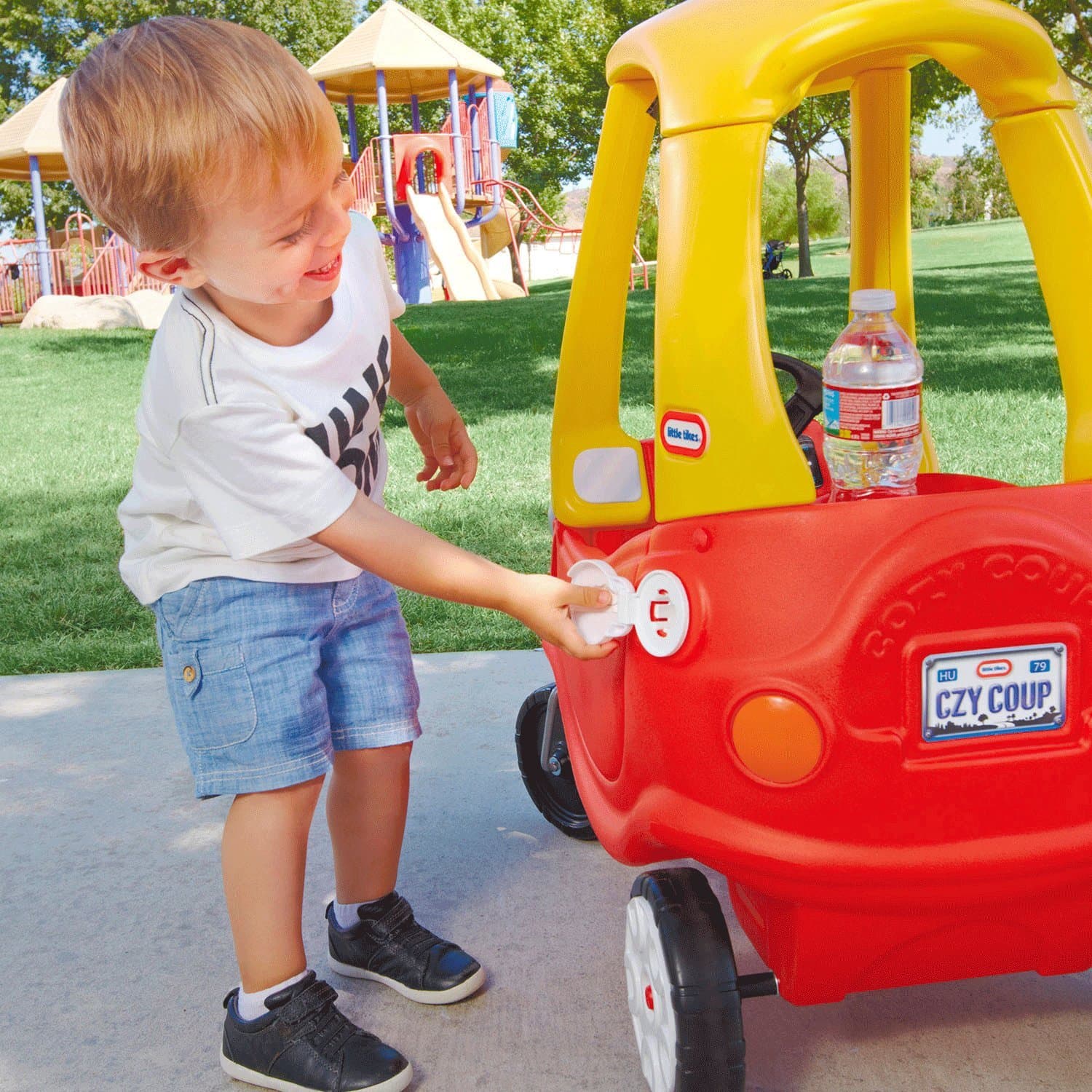 Little Tikes Cozy Coupe thumbnail 9