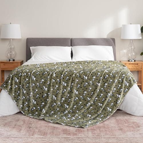 Berkshire Blanket Peanuts® VelvetLoft® Cute Character Snoopy Plush Blanket,Loden Green,Twin 60 in x 90 in (Official Peanuts® Product) thumbnail 5