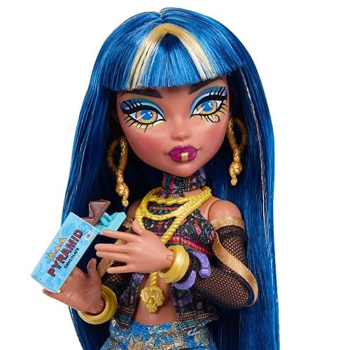 Monster High Doll, Cleo De Nile in Crop Top and Golden Denim Cargo Pants with Pet Snake Hissette and 7 Accessories Like Salad, Smoothie and Purse thumbnail 2