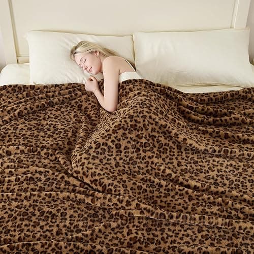 GALMAXS7 Cheetah Print Throw Blanket, Double-Sided Plush Faux Fur, 50"x60" | 500GSM Faux Fur,Double-Sided Leopard Design,Ultra Soft Plush Feel,All Season Cozy Blanket,No Shedding,Machine Washable thumbnail 5