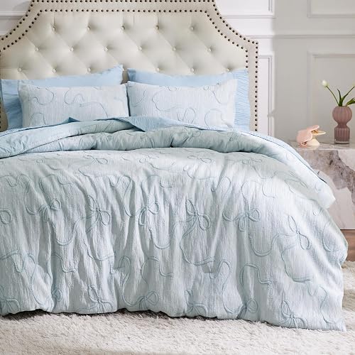 Bedsure Queen Comforter Set, Dusty Blue Boho Tufted Bed Set, 3D Puffy Jacquard Bedding Queen Size, 3 Pieces, 1 Farmhouse Shabby Chic Embroidery Comforter with Bow Pattern & 2 Pillow Cases - Image 1