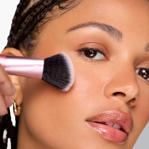 Real Techniques Full Beat Makeup Brush Set, 4 Piece Brush Kit for Foundation, Concealer, Blush, Contour, Highlight & Powder Blending, Travel Set, Soft UltraPlush Bristles, Cruelty-Free | Travel-ready glam, travel makeup brush set, makeup brush kit, concealer, contour thumbnail 4