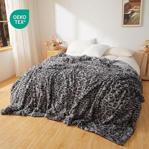 XeGe Fluffy Faux Fur Leopard Print Bed Blanket Kids Adults Couples, Plush Fuzzy Wrap Round Large Cheetah Queen Size Warm Shaggy Furry Blanket for Couch Sofa Bedroom Living Room, Grey, 90x90, Queen thumbnail 4
