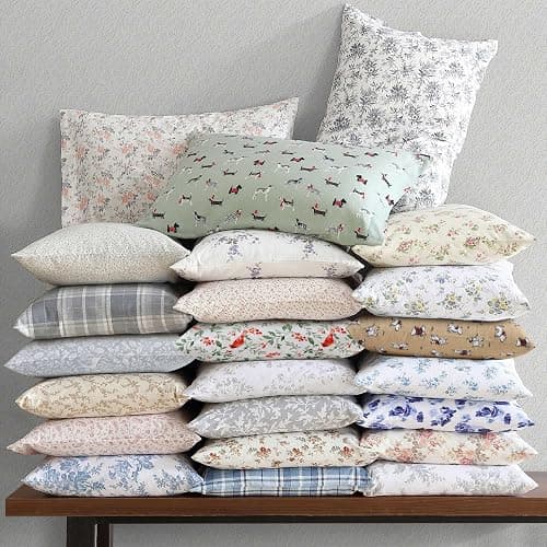 Laura Ashley - Flannel Sheets Queen Size, Anti-Pilling & Wrinkle Resistant Cotton, Touchably Soft for All-Season Comfort - Bed Sheets with Matching Pillowcases & Fitted Sheet (Jolly Cardinals Green) thumbnail 4