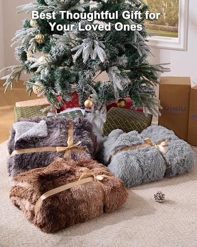 UINIU Super Soft Fluffy Faux Fur Throw Blanket Twin Size, Fuzzy Sherpa Fleece Cozy Warm Gifts for Women, Room Decor Plush Thick Throw for Couch Bed, Minky Gifts for Girls Boys Teenages, 50" x 60" thumbnail 2