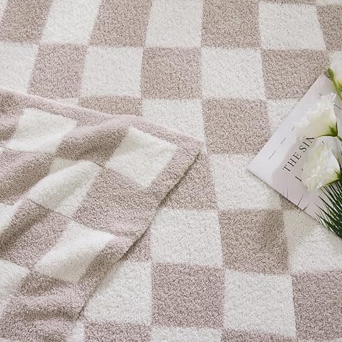 WRENSONGE Fall Checkered Throw Blanket, Taupe Soft Cozy Fluffy Warm Throw Blankets for Couch, Sofa, Chair, Bed, Camping, Picnic, Office,Travel Lightweight Bed Blanket - 50"*70" thumbnail 5