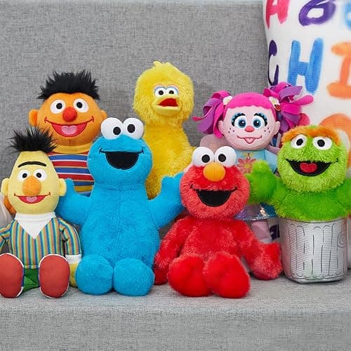 SESAME STREET Friends 8-inch Elmo Sustainable Plush Stuffed Animal, Kids Toys for Ages 18 Month by Just Play thumbnail 6