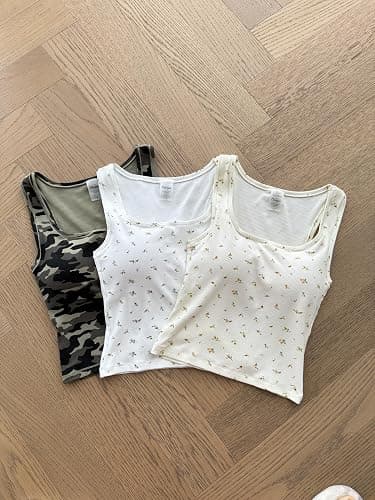 Danysu Women Rib Tank Top Padded Workout Top Square Neck Crop Tank Fitted Basic Cami Tops thumbnail 3