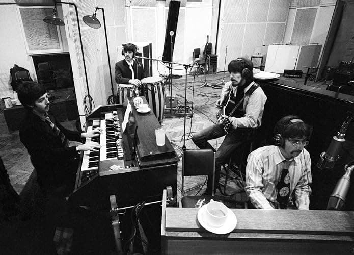 Yellow Submarine thumbnail 8
